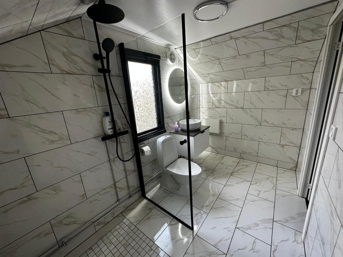 Luxurious Apartment Near Citycenter Бурос Экстерьер фото